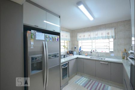 Casa à venda com 300m², 4 quartos e 4 vagasCozinha