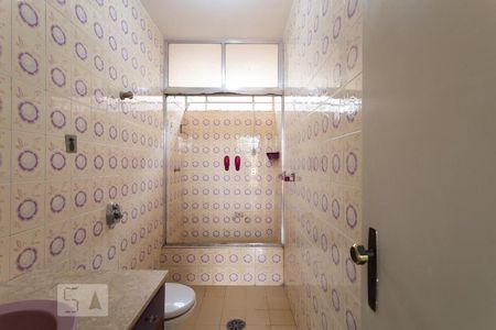 Banheiro da Suíte de casa à venda com 5 quartos, 350m² em Parque Jabaquara, São Paulo