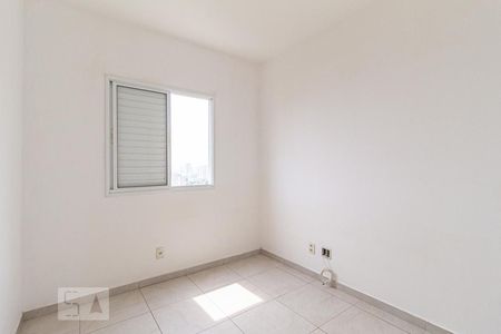 Quarto 1 de apartamento para alugar com 2 quartos, 51m² em Umuarama, Osasco