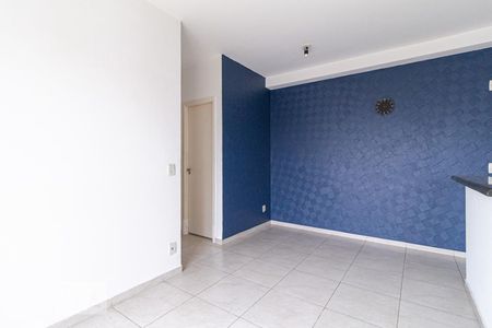 Sala de apartamento para alugar com 2 quartos, 51m² em Umuarama, Osasco