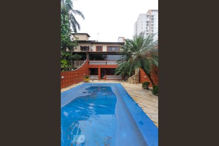 Casa à venda com 358m², 4 quartos e 4 vagasPiscina