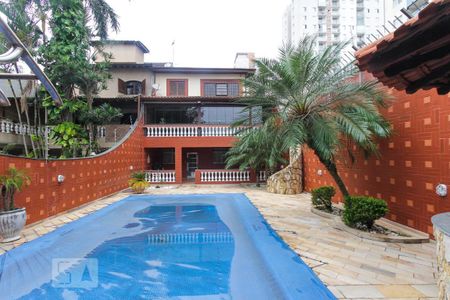 Casa à venda com 358m², 4 quartos e 4 vagasPiscina