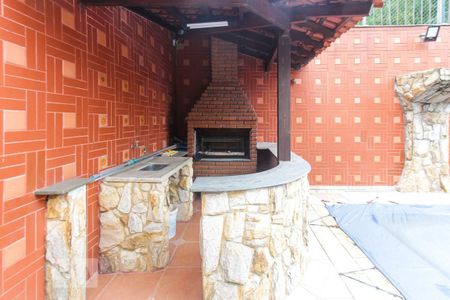 Casa à venda com 358m², 4 quartos e 4 vagasChurrasqueira