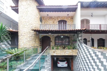 Casa à venda com 358m², 4 quartos e 4 vagasfachada