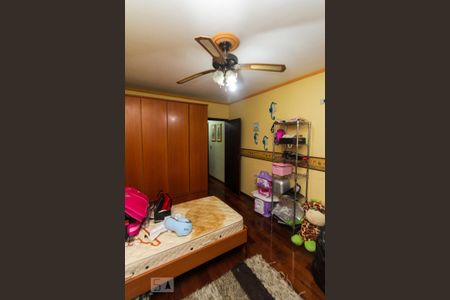 Casa à venda com 358m², 4 quartos e 4 vagasQuarto