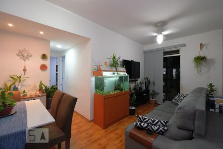 Sala de apartamento à venda com 2 quartos, 55m² em São Francisco Xavier, Rio de Janeiro