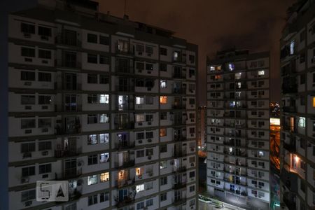 Apartamento à venda com 55m², 2 quartos e 1 vagaÁrea de Serviço Vista