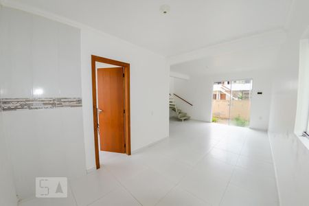 Casa para alugar com 72m², 2 quartos e 1 vaga Casa para alugar com 72m², 2 quartos e 1 vagaCozinha