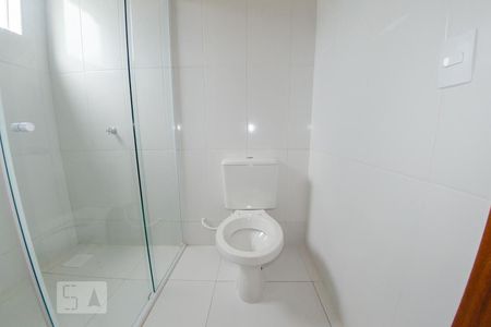 Casa para alugar com 72m², 2 quartos e 1 vaga Casa para alugar com 72m², 2 quartos e 1 vagaBanheiro