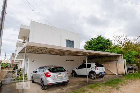 Casa para alugar com 72m², 2 quartos e 1 vaga Casa para alugar com 72m², 2 quartos e 1 vagaFachada