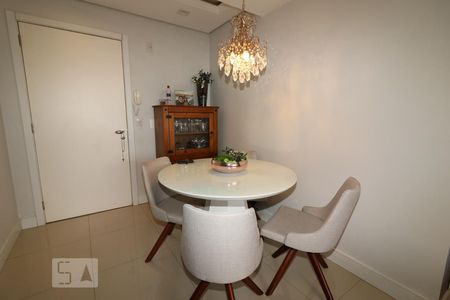 Sala de apartamento para alugar com 2 quartos, 60m² em São João, Porto Alegre