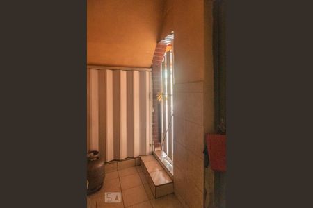 Casa à venda com 150m², 4 quartos e 2 vagas Casa à venda com 150m², 4 quartos e 2 vagasCasa 1 - Entrada