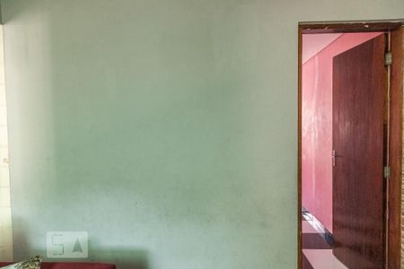 Casa à venda com 150m², 4 quartos e 2 vagas Casa à venda com 150m², 4 quartos e 2 vagasCasa 2 - Sala