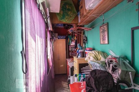 Casa à venda com 150m², 4 quartos e 2 vagas Casa à venda com 150m², 4 quartos e 2 vagasCasa 2 - Quarto de serviço