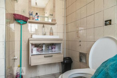 Casa à venda com 150m², 4 quartos e 2 vagas Casa à venda com 150m², 4 quartos e 2 vagasBanheiro da Suíte