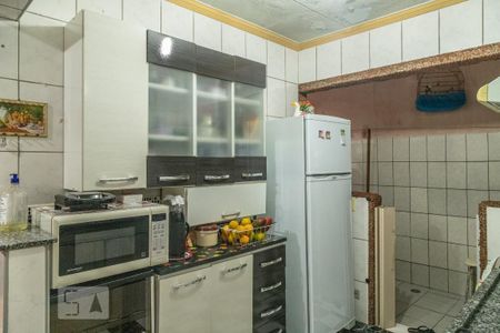 Casa à venda com 150m², 4 quartos e 2 vagas Casa à venda com 150m², 4 quartos e 2 vagasCasa 1 - Cozinha