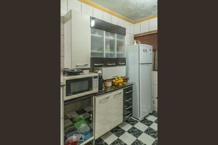 Casa à venda com 150m², 4 quartos e 2 vagas Casa à venda com 150m², 4 quartos e 2 vagasCasa 1 - Cozinha