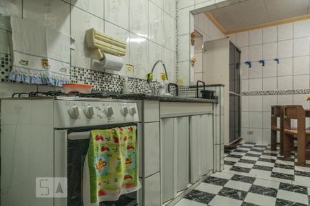 Casa à venda com 150m², 4 quartos e 2 vagas Casa à venda com 150m², 4 quartos e 2 vagasCasa 1 - Cozinha