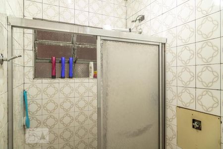 Casa à venda com 150m², 4 quartos e 2 vagas Casa à venda com 150m², 4 quartos e 2 vagasCasa 1 - Banheiro