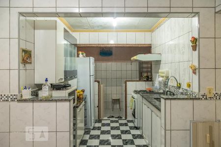 Casa à venda com 150m², 4 quartos e 2 vagas Casa à venda com 150m², 4 quartos e 2 vagasCasa 1 - Cozinha