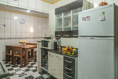 Casa à venda com 150m², 4 quartos e 2 vagas Casa à venda com 150m², 4 quartos e 2 vagasCasa 1 - Cozinha