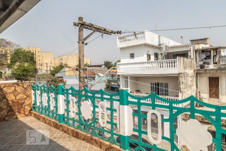 Casa à venda com 150m², 4 quartos e 2 vagas Casa à venda com 150m², 4 quartos e 2 vagasCasa 2 - Terraço