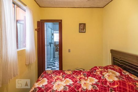 Casa à venda com 150m², 4 quartos e 2 vagas Casa à venda com 150m², 4 quartos e 2 vagasCasa 1 - Quarto