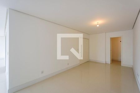 Sala 1 de apartamento à venda com 3 quartos, 260m² em Vila Assunção, Porto Alegre