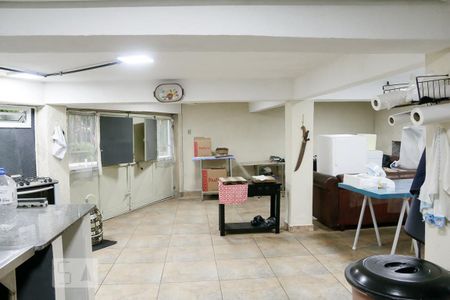Casa à venda com 180m², 4 quartos e 5 vagasSalão de Festas