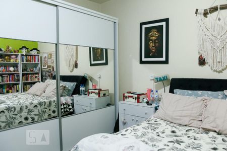 Casa à venda com 180m², 4 quartos e 5 vagasQuarto 4