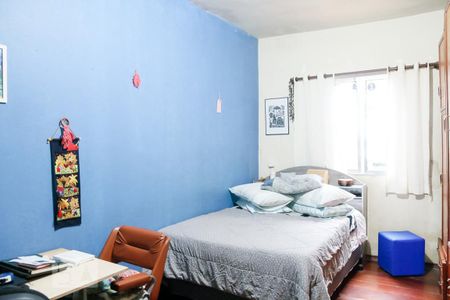 Casa à venda com 180m², 4 quartos e 5 vagasQuarto 3