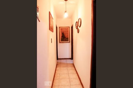 Casa à venda com 180m², 4 quartos e 5 vagasLavabo