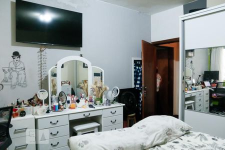 Casa à venda com 180m², 4 quartos e 5 vagasQuarto 4