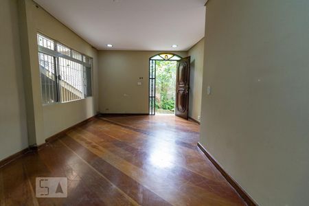 Sala de casa para alugar com 1 quarto, 90m² em Rio Pequeno, São Paulo
