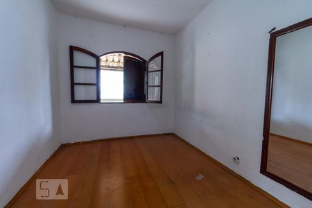 Quarto 1 de casa para alugar com 1 quarto, 90m² em Rio Pequeno, São Paulo