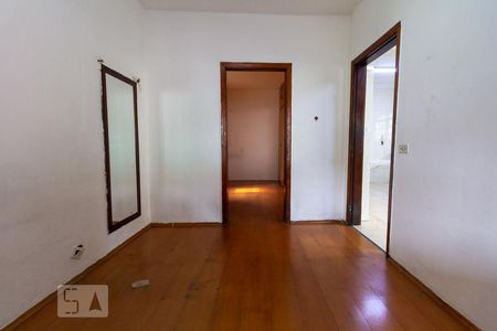 Quarto 1 de casa para alugar com 1 quarto, 90m² em Rio Pequeno, São Paulo