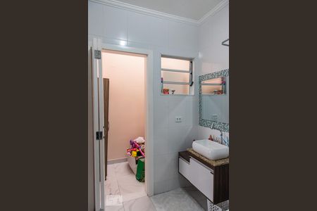 Casa à venda com 164m², 3 quartos e 3 vagasBanheiro da suíte