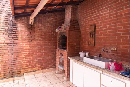 Casa à venda com 164m², 3 quartos e 3 vagasChurrasqueira