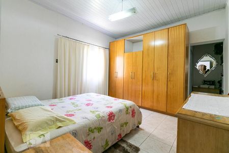 Quarto 1 de casa para alugar com 4 quartos, 500m² em Vila Bertioga, São Paulo