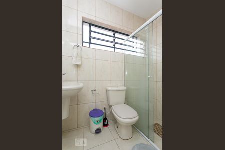 Banheiro de casa à venda com 3 quartos, 160m² em Vila Madalena, São Paulo