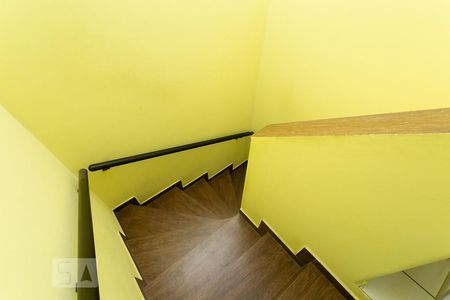 Casa à venda com 160m², 3 quartos e 2 vagas Casa à venda com 160m², 3 quartos e 2 vagasCorredor