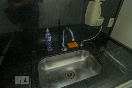 Apartamento à venda com 84m², 3 quartos e 1 vaga Apartamento à venda com 84m², 3 quartos e 1 vagaCozinha e Área de Serviço