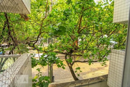 Apartamento à venda com 84m², 3 quartos e 1 vagaVista da Cozinha e Área de Serviço