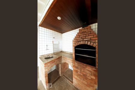 Apartamento para alugar com 78m², 2 quartos e 1 vaga Apartamento para alugar com 78m², 2 quartos e 1 vagaÁrea comum - Churrasqueira