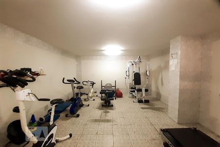 Apartamento para alugar com 78m², 2 quartos e 1 vaga Apartamento para alugar com 78m², 2 quartos e 1 vagaÁrea comum - Academia