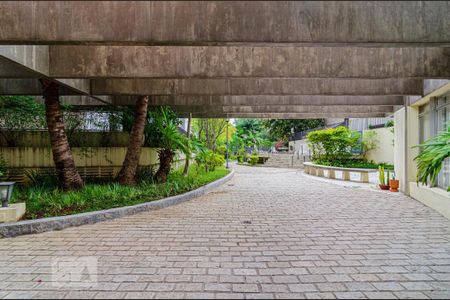 Apartamento para alugar com 40m², 1 quarto e 1 vagaÁrea comum