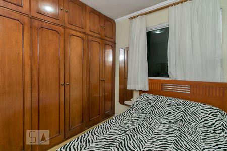 Quarto 1 de casa à venda com 3 quartos, 103m² em Chácara Agrindus, Taboão da Serra