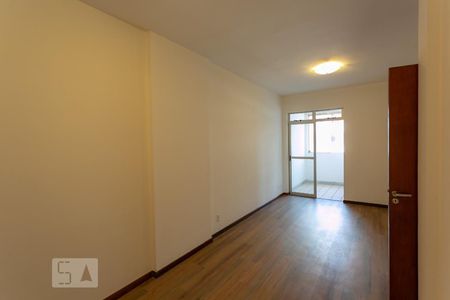 Sala de apartamento para alugar com 3 quartos, 76m² em Silveira, Belo Horizonte
