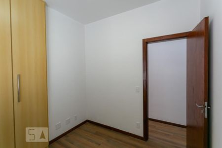 Apartamento para alugar com 76m², 3 quartos e 1 vagaQuarto 2