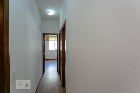 Apartamento para alugar com 76m², 3 quartos e 1 vagaCorredor